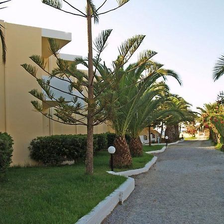 Silver Beach Hotel Paralia Kourna Exterior photo